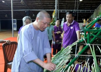 MỘT SỐ HÌNH ẢNH CÔNG TÁC CHUẨN BỊ VÀ TRANG TRÍ ĐẠI LỄ TẮM PHẬT TẠI VIỆN CHUYÊN TU NGÀY 21-5-2022.